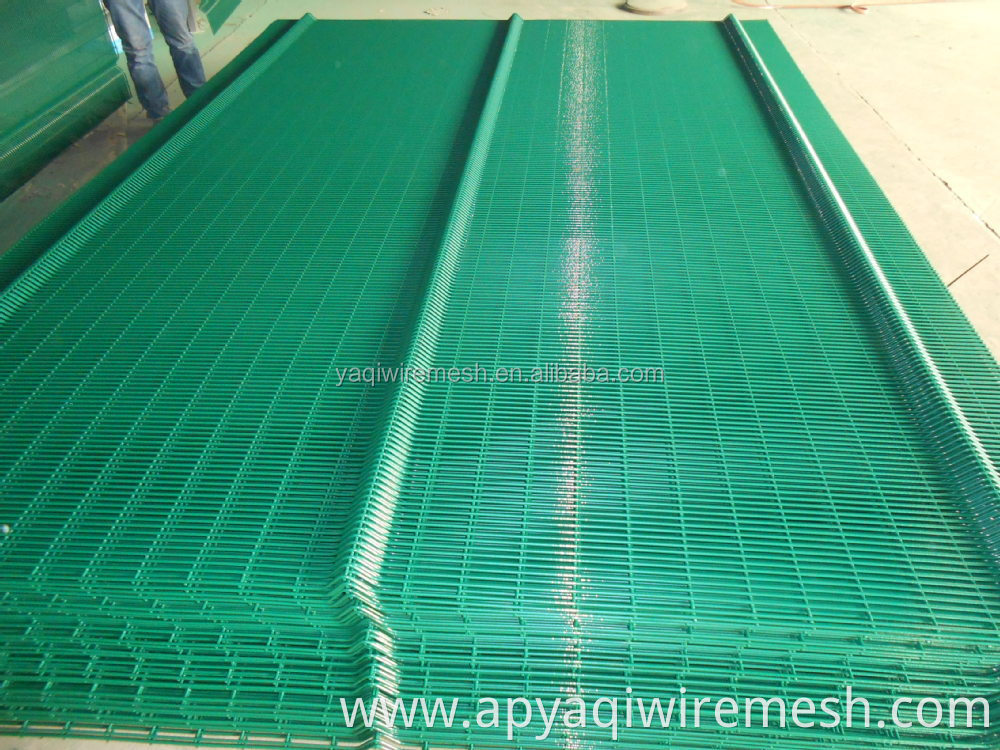 76.2mm*12.7mm anti-climb galvanized/pvc coated welded mesh fence used in army